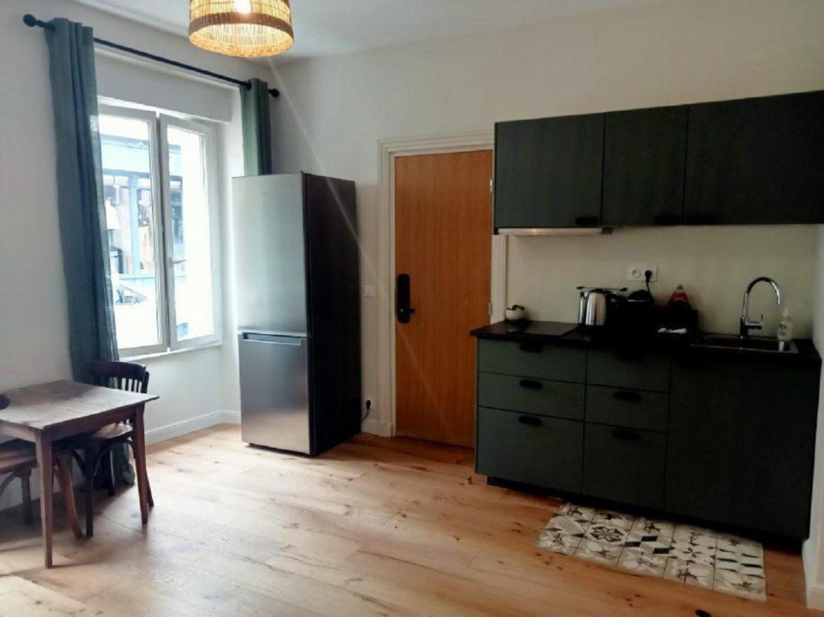 Apartament Les Nids Perches - Rue Sainte Croix Mortagne-au-Perche Zewnętrze zdjęcie